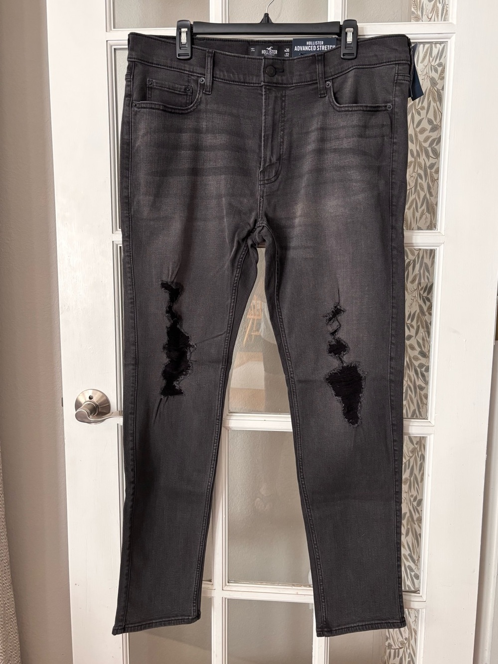 HOLLISTER Skinny Advanced Stretch Jeans Distressed Washed Black 36 x 32 NWT